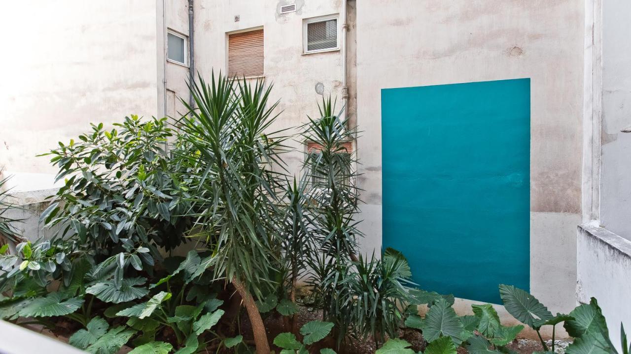 Bag- Boutique Apartment Grey - Hilton Area Athens Exterior photo